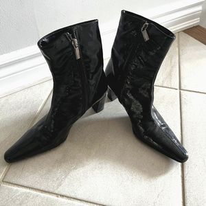 Vero Cuoio Black Leather Booties Size 5 1/2